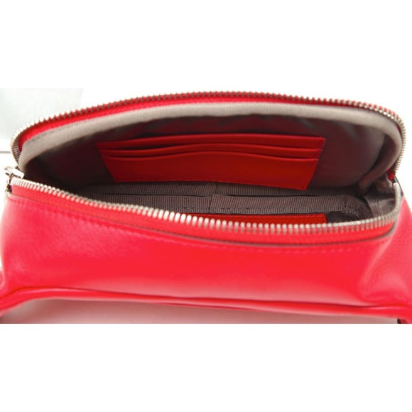 HENRI BENDEL Red Leather Quilted Belt Bag Gunmetal Hardware Credit Cards NEW - Picture 10 of 10
